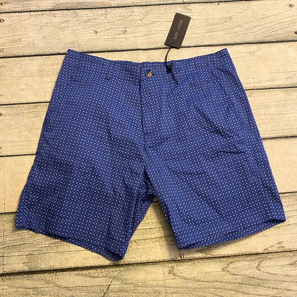 NWT Slate & Stone blue pattern men’s shirts. 33